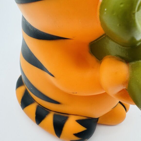 Vintage Garfield Piggy Bank 1981 80s Kats Meow 7” Retro Collectors Holding Pooky - Picture 10 of 11